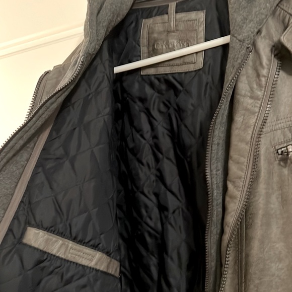 Calvin Klein faux leather jacket. Cotton lining with hood. XL. - Picture 5 of 5